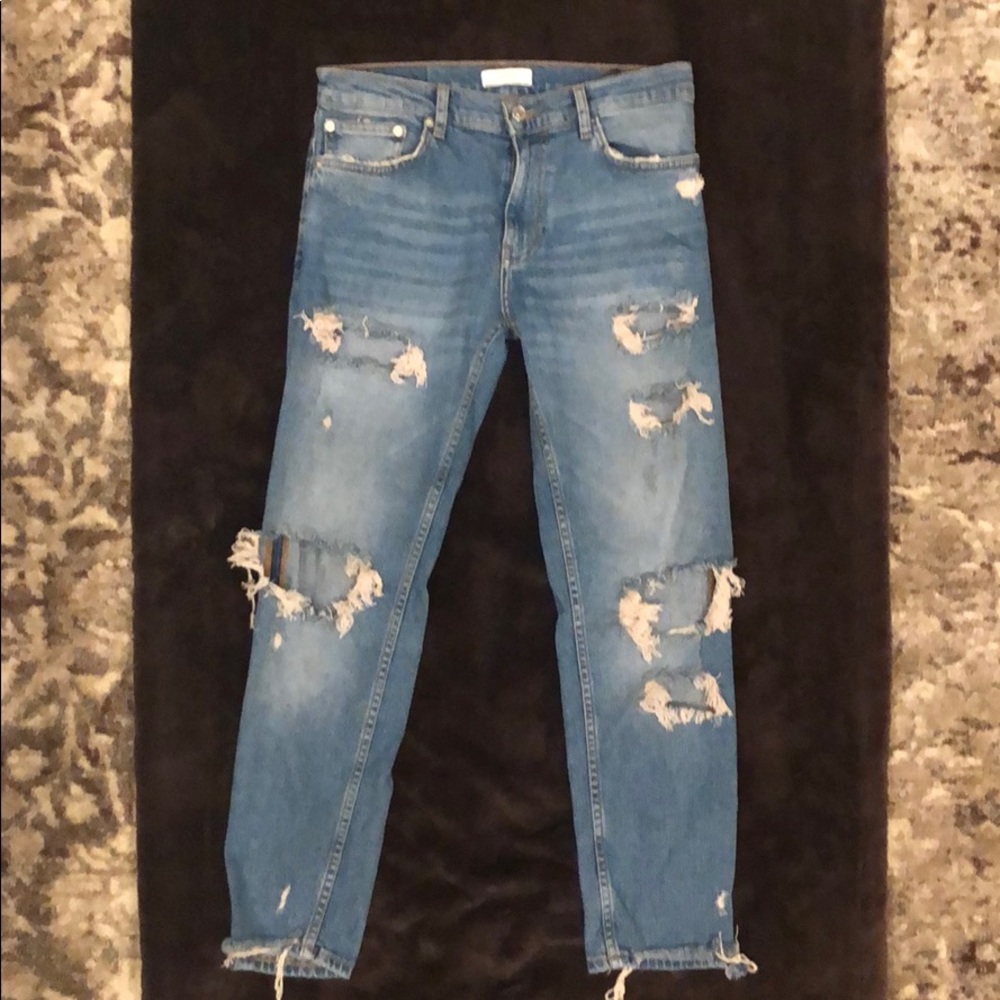 Zara Extreme Distressed Jeans